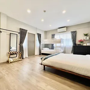 K2 Hotel Singapore